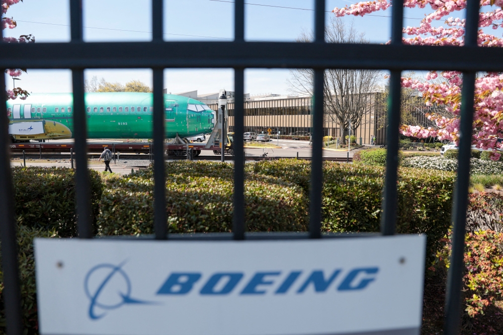 Boeing sees demand for 44,000 new fuel-efficient jets over next 20 years