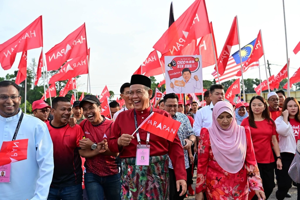 Pakatan’s Aminuddin swaps safe seat for Linggi gamble, gives himself 50-50 chance to break Umno grip