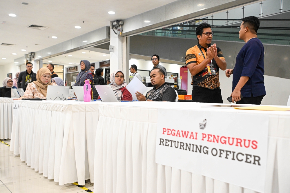 Busker’s bid for Sikamat ends before it begins after election paperwork snag