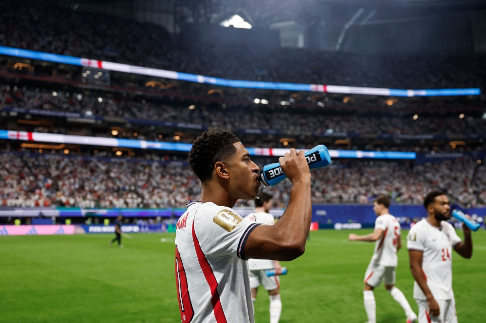 Final whistle for World Cup water breaks? Wenger hints Fifa could ditch controversial rule