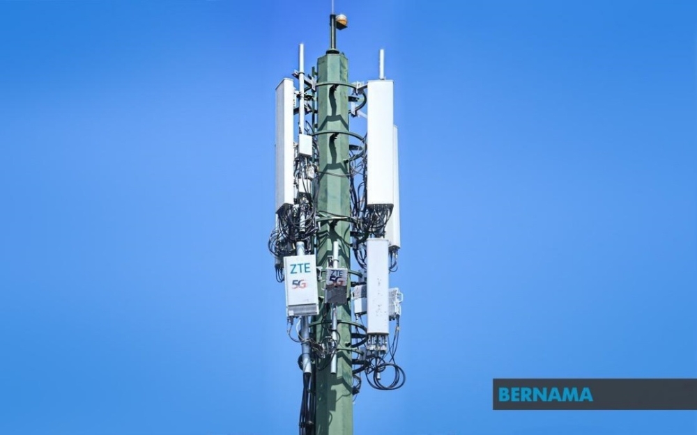 MCMC orders telcos to act after Tawau village coverage fails mandatory standards