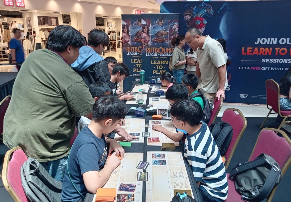 ‘All Aboard’ the tabletop gaming train! Gaming convention brings together new and old players for wholesome fun at Paradigm Mall PJ