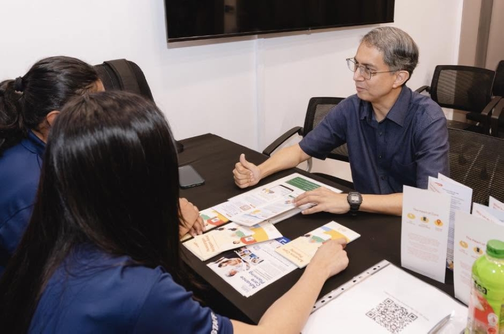 Singapore acting Muslim affairs minister quits after admitting ‘lapse of judgment’ over interactions with woman