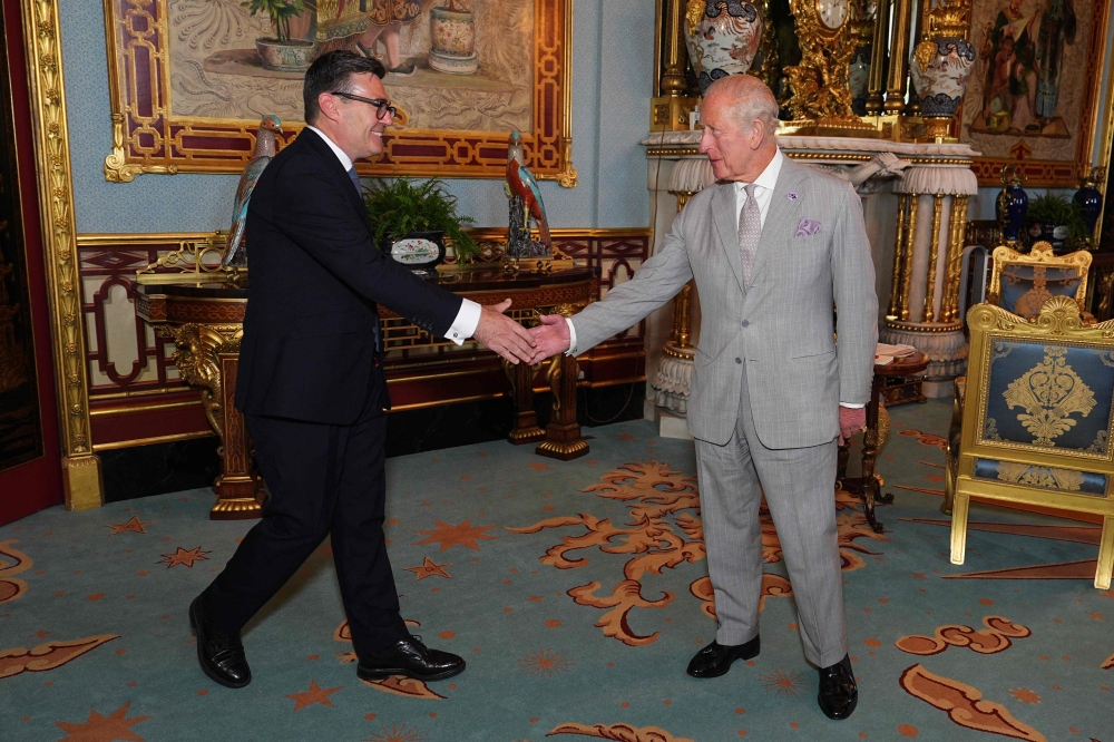 Andy Burnham officially takes over as UK prime minister after meeting King Charles