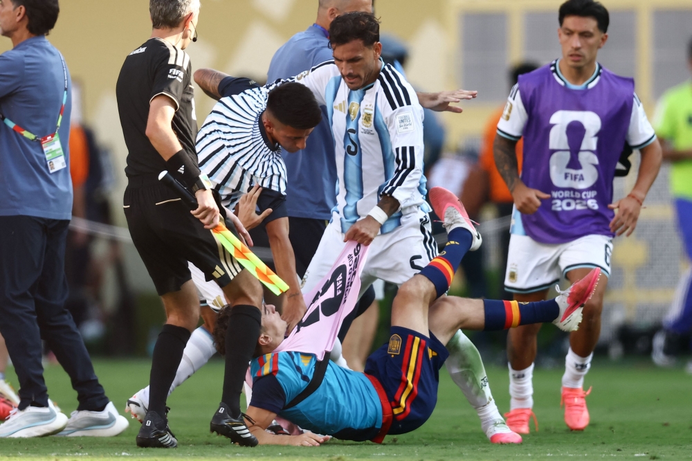 Argentina’s midfielder Leandro Paredes clashes with Spain’s midfielder Gavi during the 2026 World Cup final match between Spain and Argentina at New York New Jersey Stadium in East Rutherford on July 19, 2026. — AFP pic