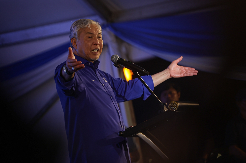 No need for anyone to resign, PM decides which ministers come and go, says Zahid