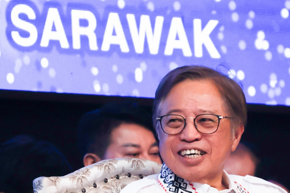 Petros begins first oil production in Sarawak with 800 barrels a day from Marudi well