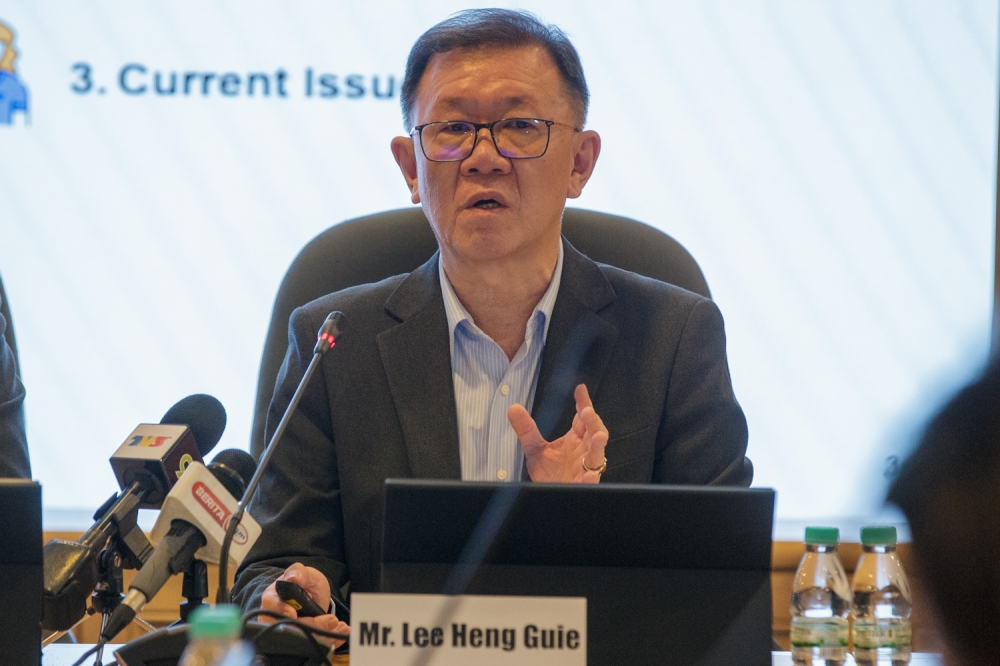 Rising costs remain top challenge for Malaysian Chinese businesses, ACCCIM survey finds