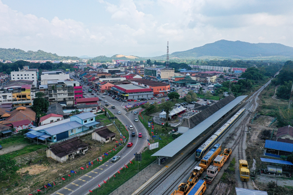Gemas-Mentakab rail upgrade completed at RM41.7m, says Loke