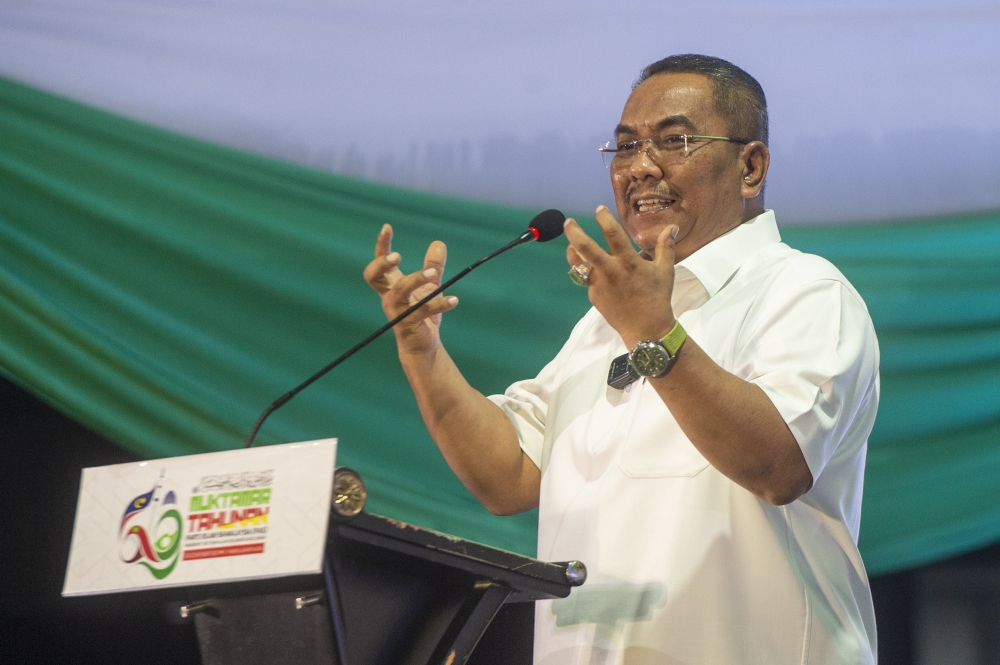 DPM Zahid warns Sanusi: Don’t play up race, religion in Negeri Sembilan polls