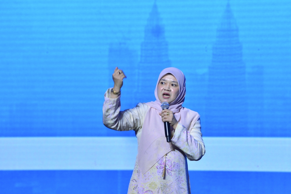 Most infrastructure ready ahead of 2027 dual Year One intake, says education minister