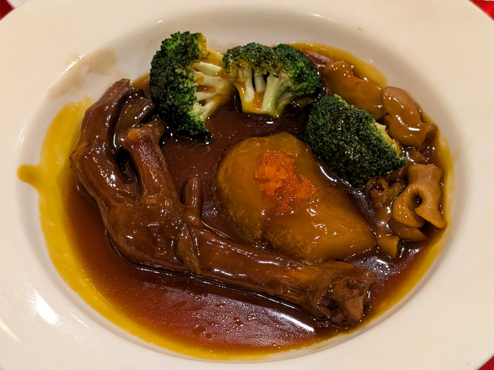 Braised goose web, sea cucumber and fish maw present a contrasting trio of Chinese culinary textures. — Picture by Ethan Lau