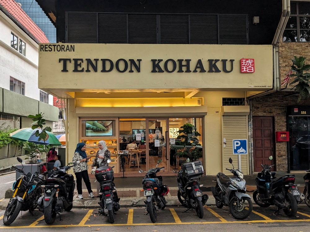 Tendon Kohaku is located along Jalan Aminuddin Baki in TTDI. — Picture by Ethan Lau
