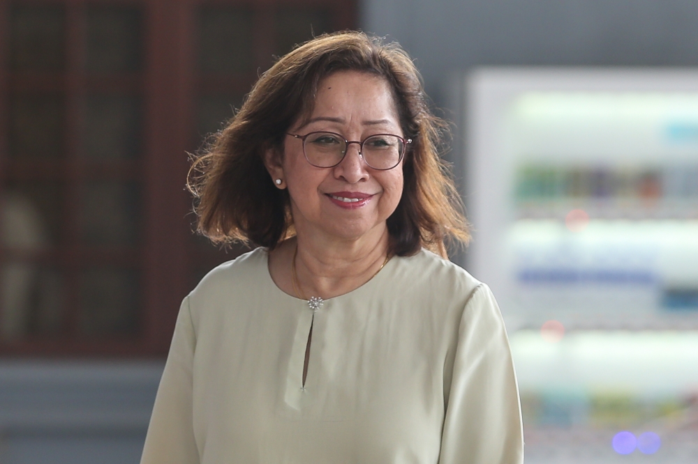 High Court quashes RM313.8m tax bill against Daim’s widow Na’imah