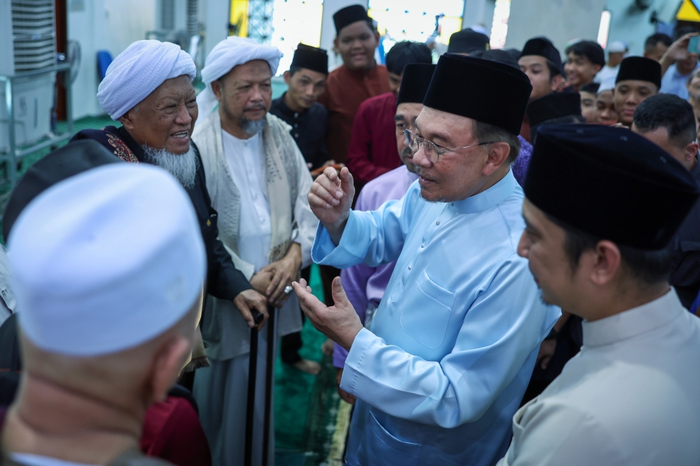 Anwar says constituency funds belong to people, not exclusive right of elected MPs