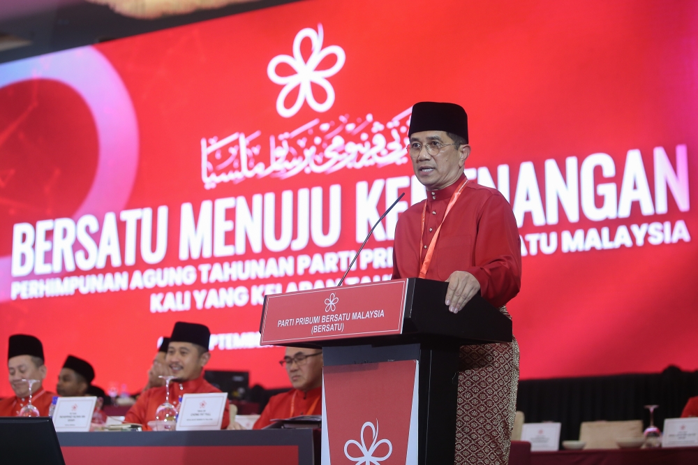 Bersatu sec‑gen Azmin Ali says party remains legitimate Perikatan component despite PAS claim