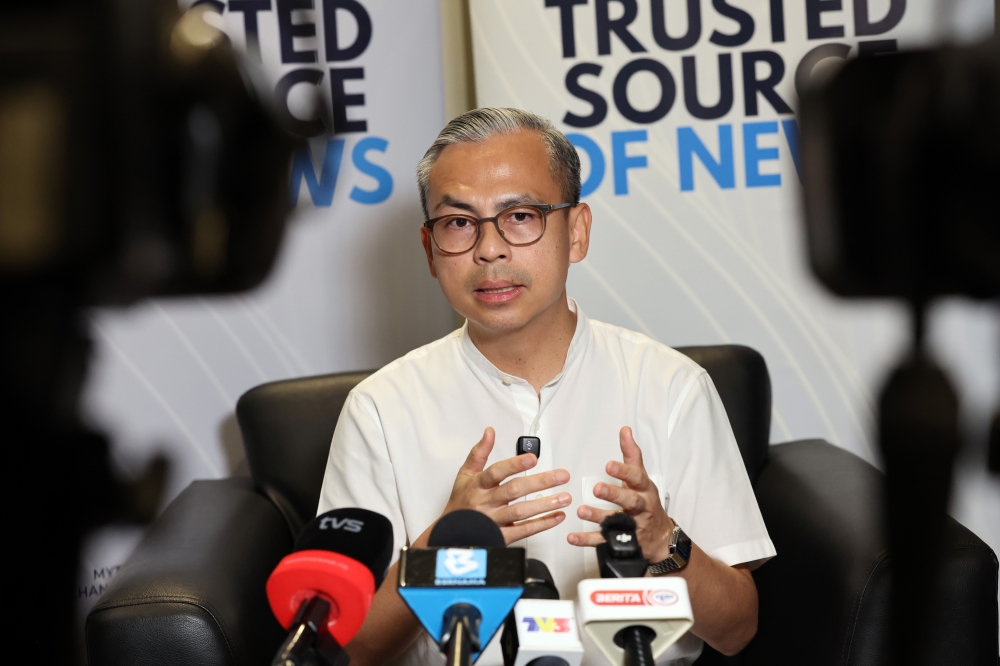 Fahmi: AI cannot replace human moderators in detecting cyberbullying, Tamil language a case in point