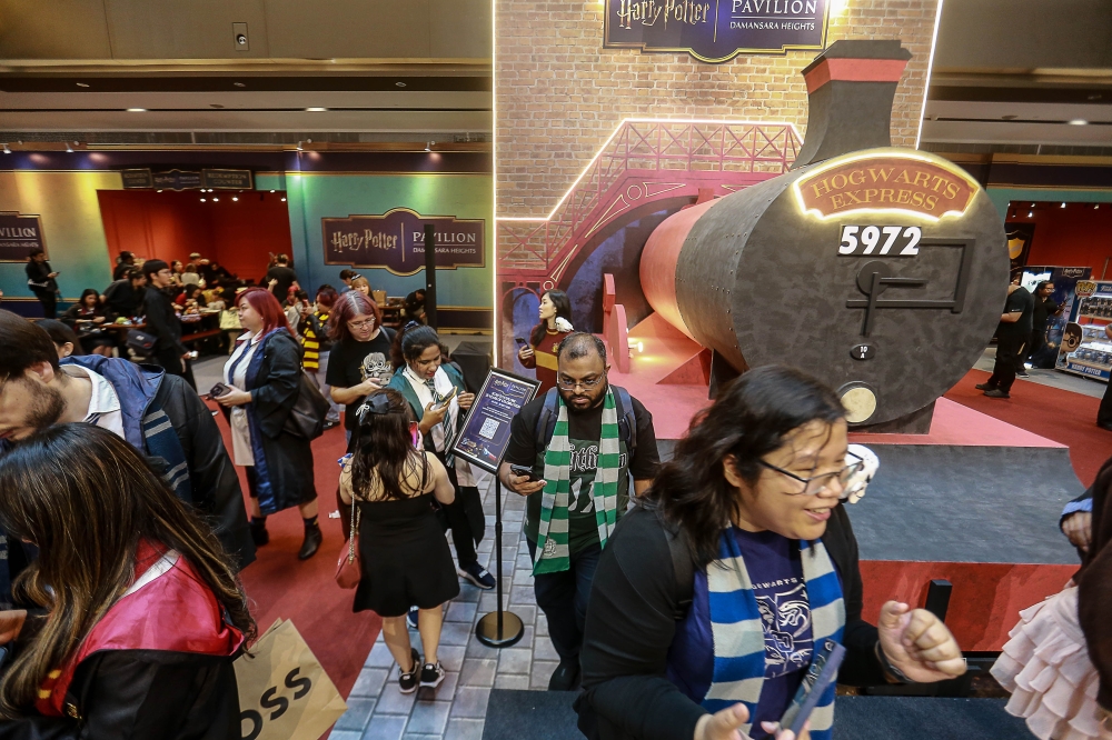 The Hogwarts Express locomotive 5972, as featured in the Harry Potter film series, on display at the pop-up. — Picture by Sayuti Zainudin