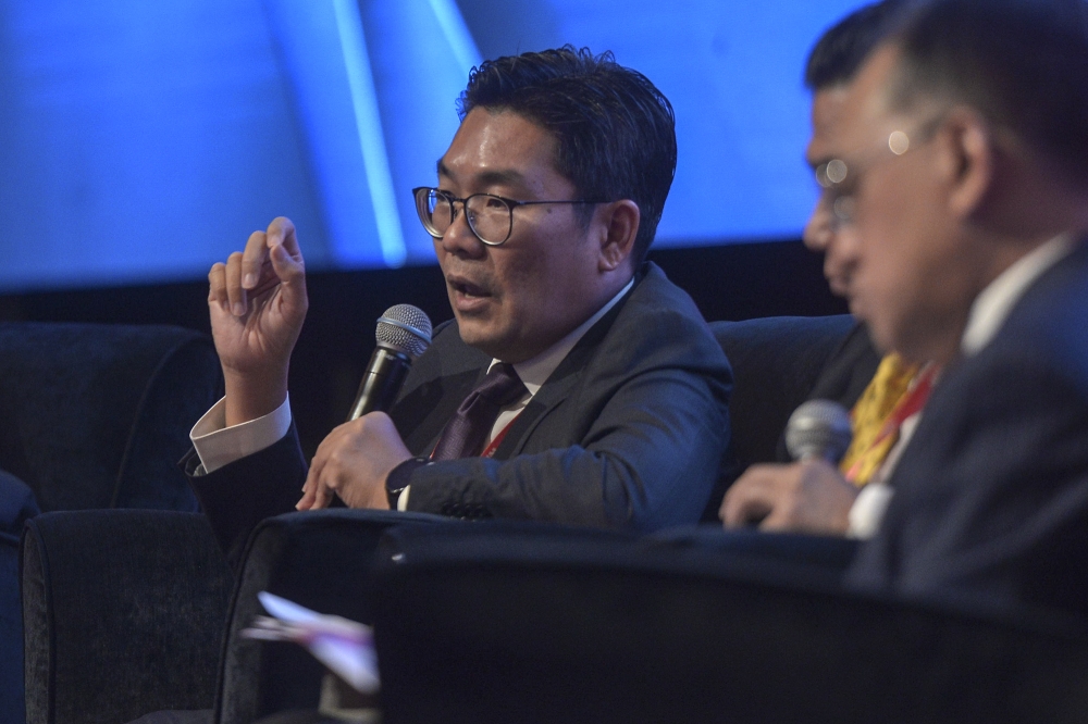 Bayan Baru MP Sim Tze Tzin believes Pulau Jerejak is the answer to Penang’s tech funding gap. — FIle picture by Shafwan Zaidon