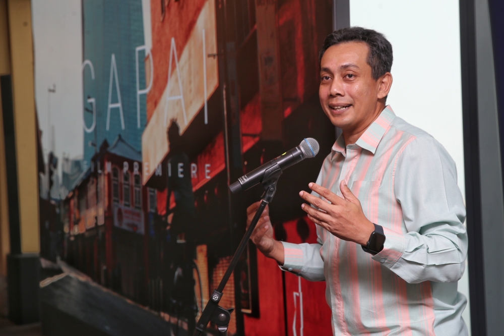 PNBMV chief executive officer Datuk Izham Ibrahim said the film was inspired by Tunku Abdul Rahman’s iconic raised-hand proclamation in 1957, a moment that echoes the spirit of Gapai — the gesture of reaching out. — Picture by Choo Choy May.