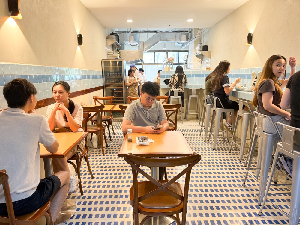 Francobolli may be located side by side with local food places, but it serves soulful Italian pasta in a cosy place. — Picture by Lee Khang Yi 