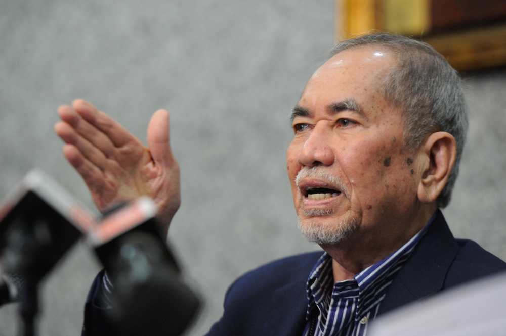 ‘The dream does not bode well’: Wan Junaidi recalls jungle operation that shaped his leadership