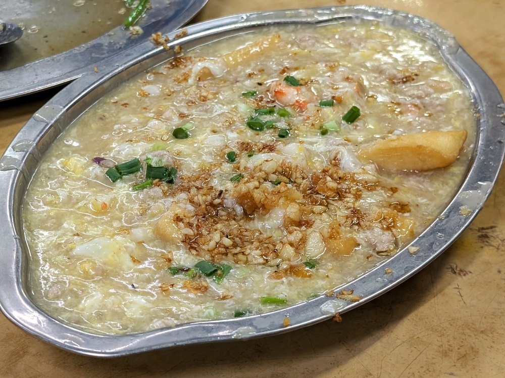 Tofu in ‘wat dan’ sauce rarely sounds like a world-beater, but it is a surprisingly brilliant dish at Soon Kee — Picture by Ethan Lau.
