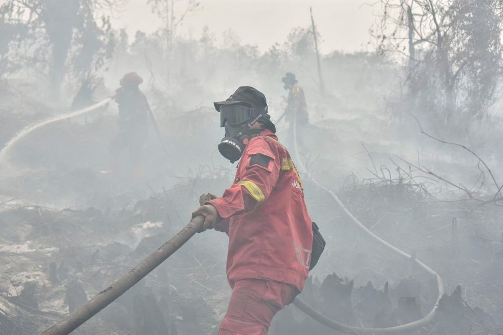 Malaysia, Indonesia step up haze response with weather modification plans
