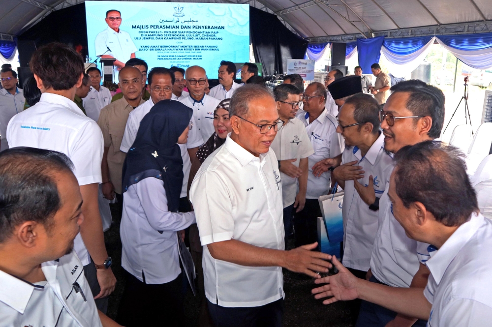 Pahang seeks long-term solution to shallow stretches of Sungai Pahang