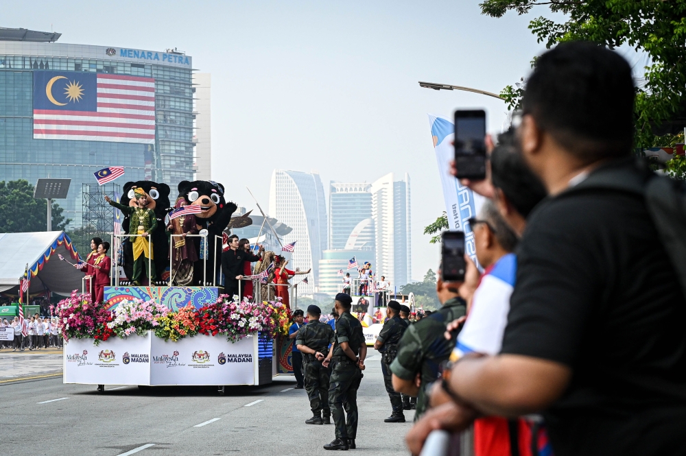A glimpse of the performances presented to visitors during the full parade rehearsal for the 2026 National Day celebrations at Dataran Putrajaya August 29, 2026. — Bernama pic