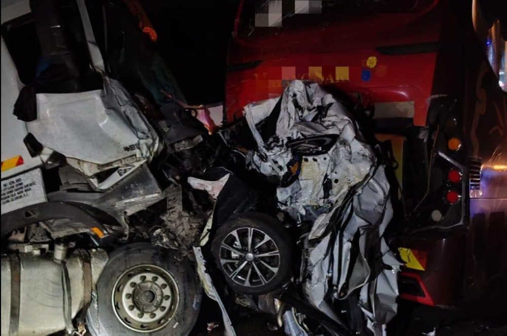 Fatal LPT1 accident: Four dead in 11-vehicle crash near Kuantan