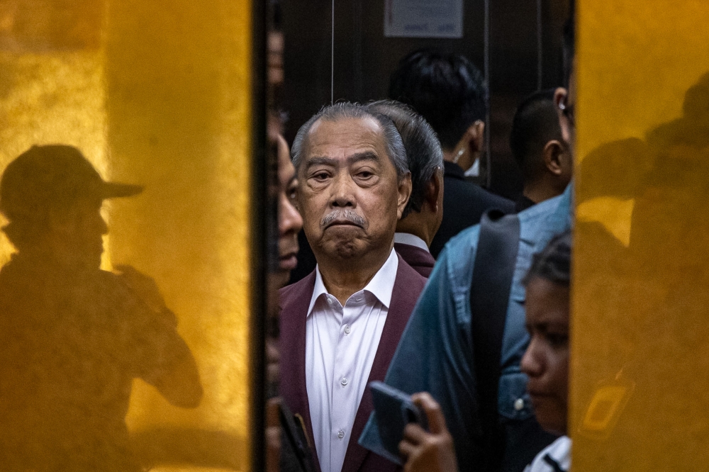 ‘Not a coincidence’: Contractors’ RM25.3m to Bersatu came after Muhyiddin’s aid to get projects, was not ‘political donation’, court told