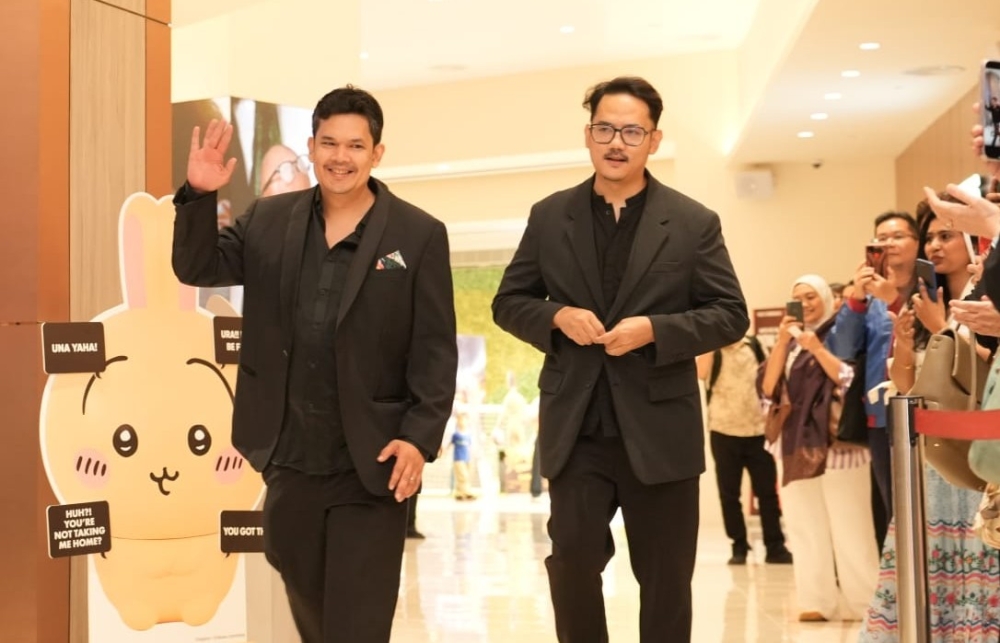 Feisk Productions founders Iskandar (left) and Feisal Azizuddin, both who dedicated to making films with more experimental narratives. — Picture courtesy of Feisk Productions