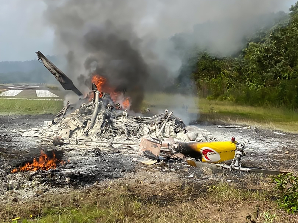 Police expand Long Lellang helicopter crash investigation to refuelling site, flight chronology