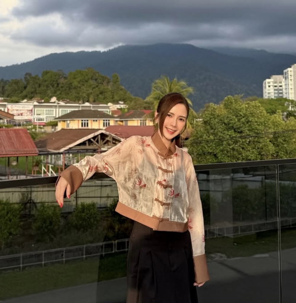 Sibu-born actress and Mandopop star Stella Chung proudly carries her Malaysian identity wherever she goes in the world. — Picture via Instagram