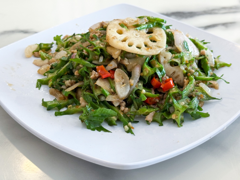 Winged Bean with Lotus Root isn’t conventional and offers a fresh change from typical greens, featuring crunchiness and tender, finer beans. — Picture by Lee Khang Yi