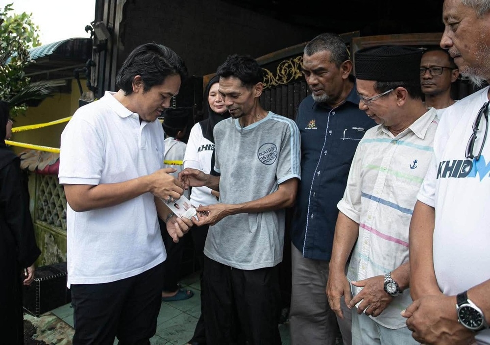 PM channels RM5,000 initial assistance to Tambun fire victims