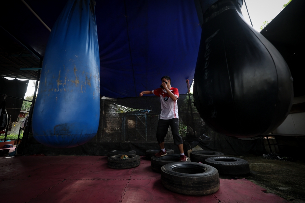 A dedicated training hub with physiotherapy and full equipment is seen as vital for athletes’ preparation. — Bernama pic