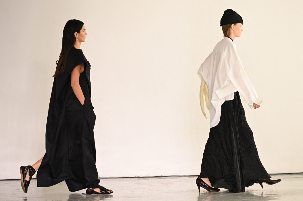 Louise Trotter Presents New Bottega Veneta Collection at Milan Fashion Week