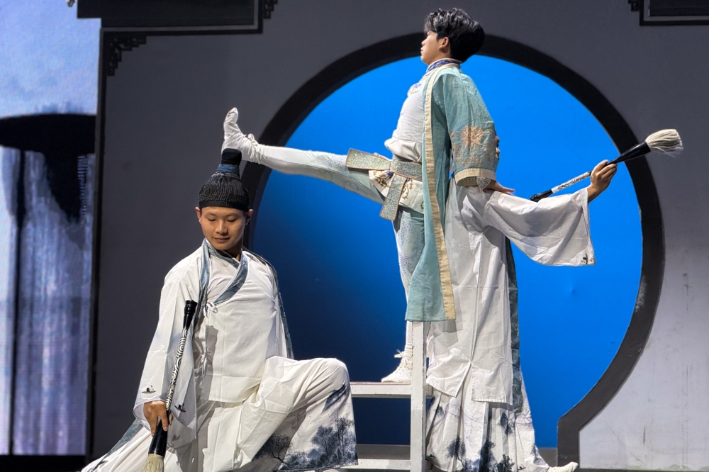 Sha Ma Laqian said he began learning acrobatics at the age of seven and that continuous training helped him to improve his skills and overcome nervousness when performing the high-chair act. — Bernama pic 