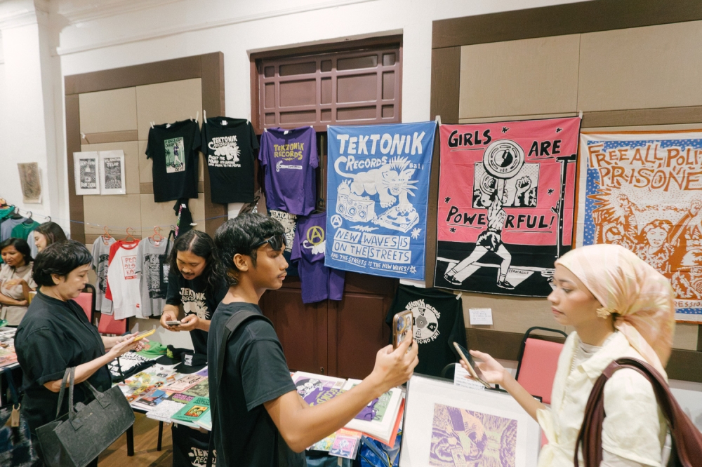 Odes to KL city, underground subcultures, and ‘Tbaka Daghat’: How Malaysian zine makers are documenting the country