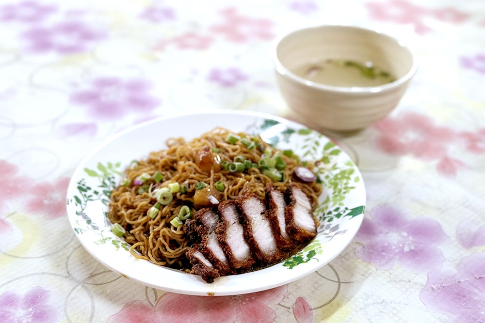 'Nam yu' fried pork noodles.— Picture by CK Lim