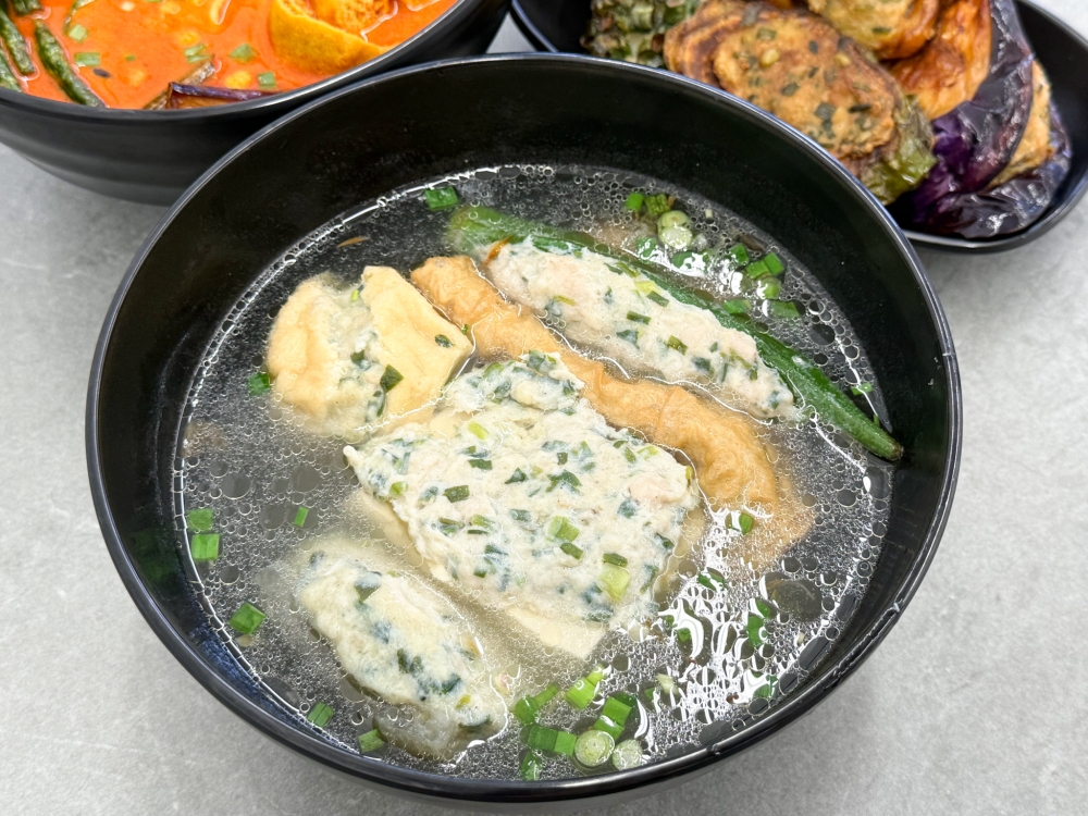 Some of the ‘yong tau foo’ is served in a pork-chicken broth. — Picture by Lee Khang Yi