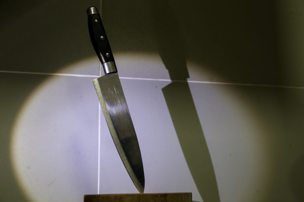 Kota Bharu nurse stabbed six times at home, husband surrenders to police