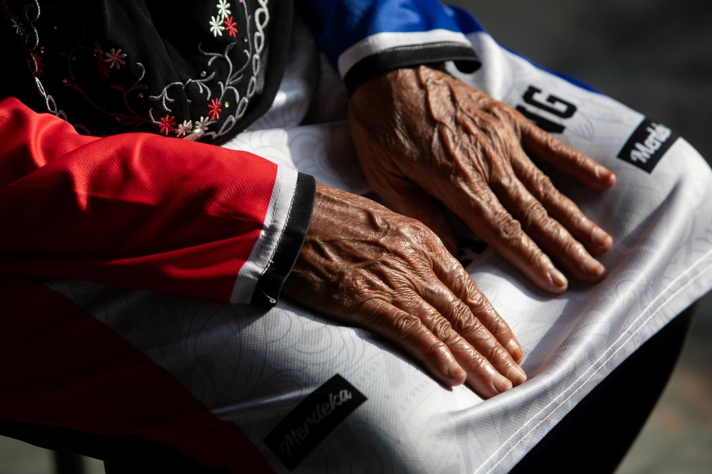 Perak has the highest proportion of elderly people in the country, with 10.8 per cent of its population of 2.58 million aged 65 and above, according to the latest data from the Department of Statistics Malaysia. — Bernama pic