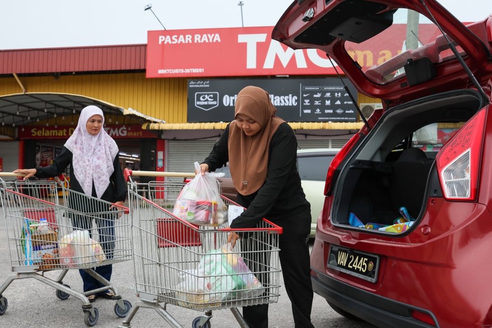 Budget 2027’s success will depend on how effectively public spending translates into better services, stronger household finances and improved living conditions. — Bernama pic