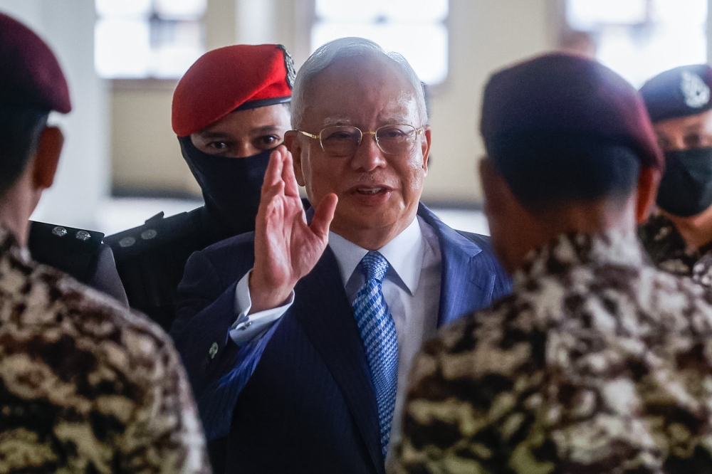 Former prime minister Datuk Seri Najib Razak at the Kuala Lumpur Court Complex Oct 14, 2026. — Picture by Firdaus Latif