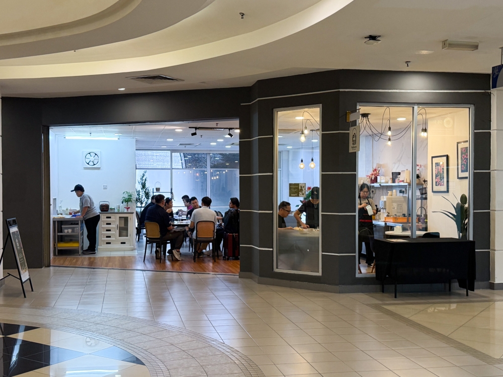 Hidden inside Millennium Square, the restaurant has a bright outlook with regulars who come for their home-style, traditional eats. — Picture by Lee Khang Yi