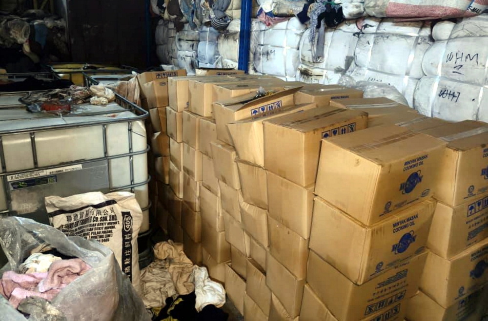 Port Klang raid exposes alleged subsidised cooking oil diversion scheme