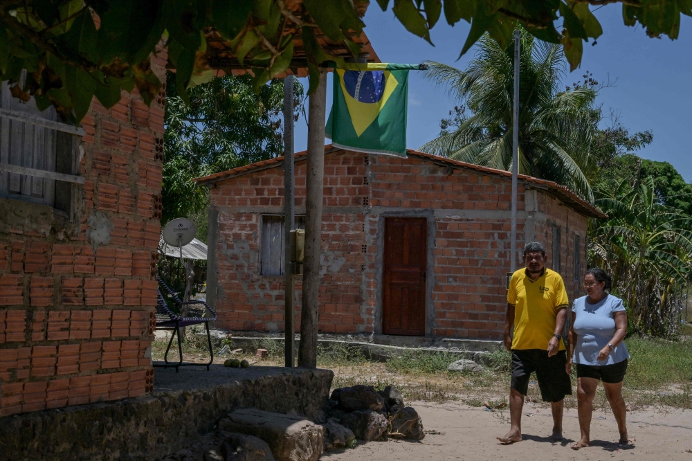Residents of the region credit social programs championed by Brazilian President Luiz Inacio Lula da Silva with reducing poverty and expanding access to education, helping maintain his strong electoral support in Brazil's Northeast ahead of the presidential runoff election. — AFP pic